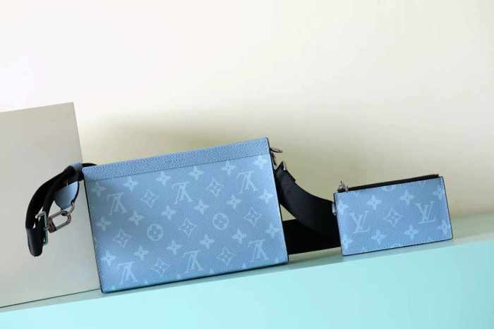 Gaston Wearable Wallet Crossbody Bag “22*14.5*4.5CM” 074