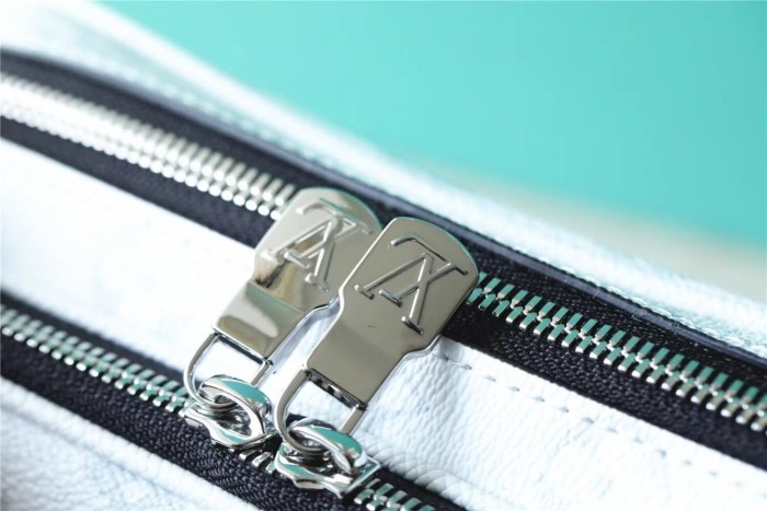 Alpha Nano Messenger Bag“18.5*11*6.5CM” 025