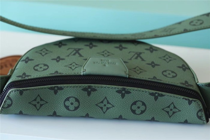 Moon Crossbody Bag “24.5*16*4.5CM” 014