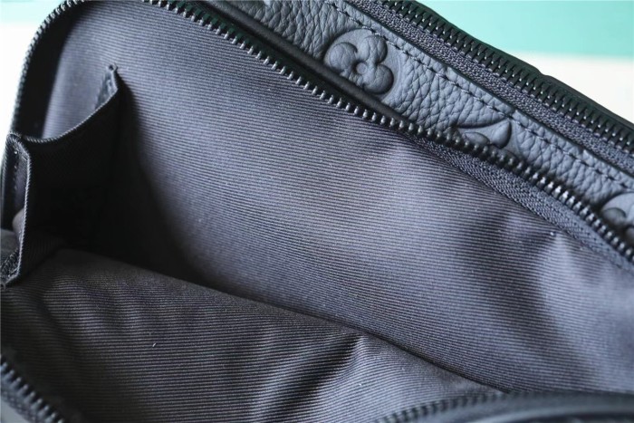 Alpha Nano Messenger Bag“18.5*11*6.5CM” 025
