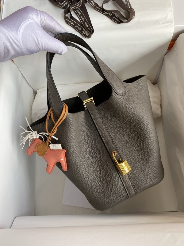 Picotin Lock 22 Clemence Leather“22*22*22CM”-079=
