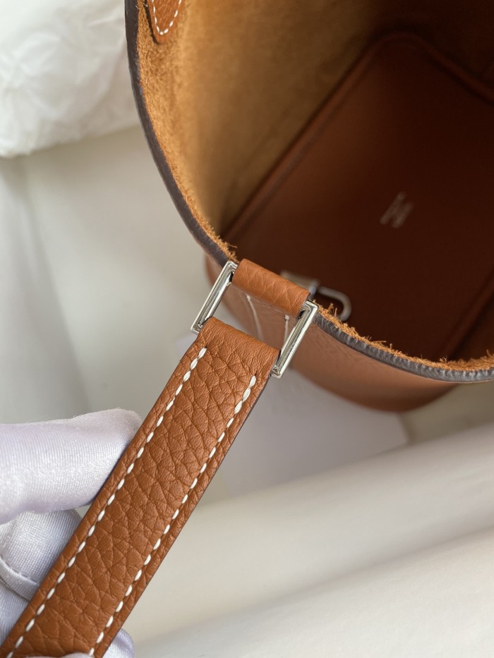 Picotin Lock 22 Clemence Leather“22*22*22CM”-079=
