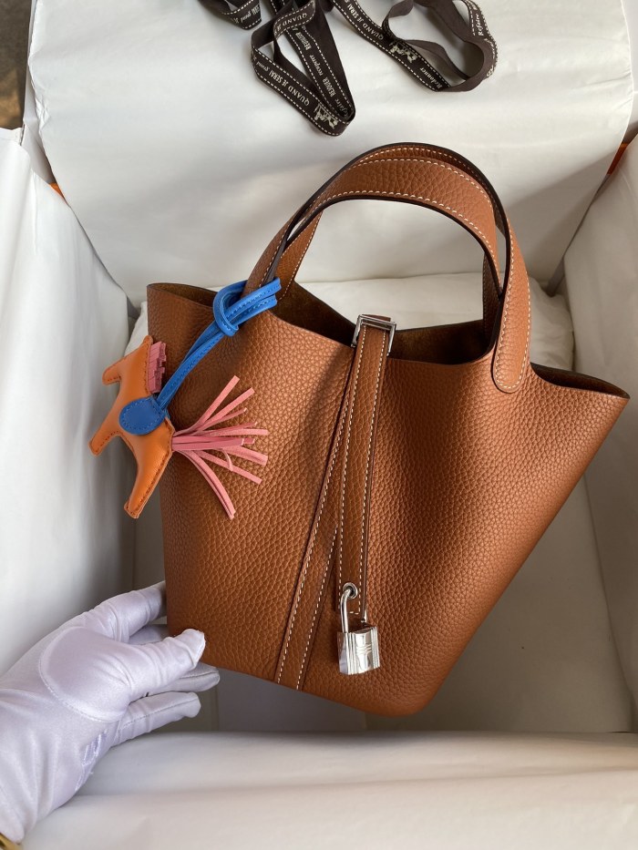 Picotin Lock 22 Clemence Leather“22*22*22CM”-079=