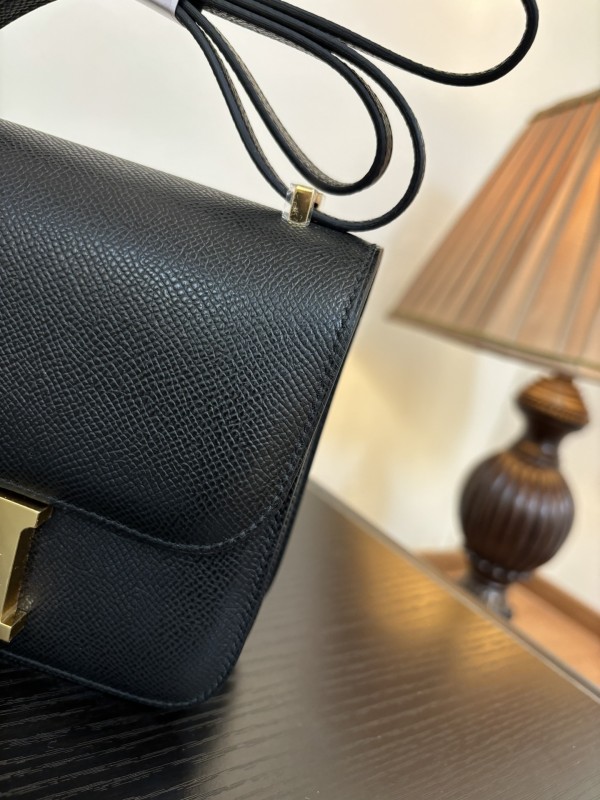 Constance 18 Mini Bag Epsom“18*16*15CM”-0511=