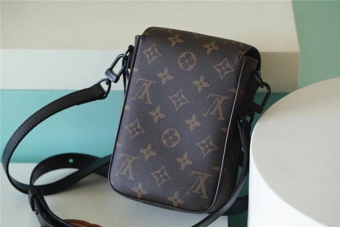 S Lock Vertical Crossbody Bag “19*12*7CM” 054