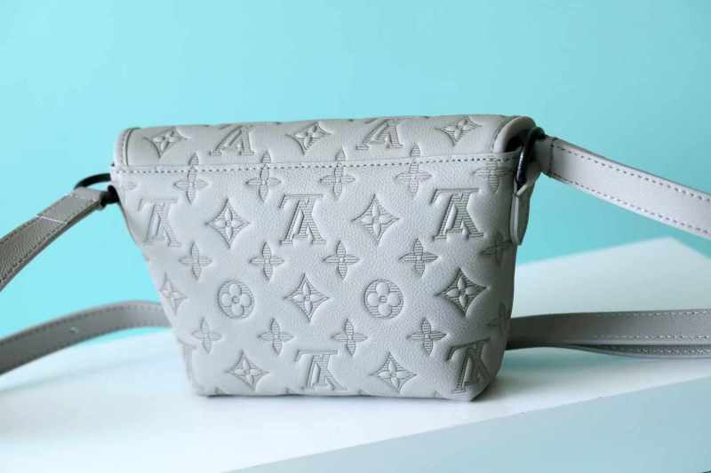 Pulse Crossbody Bag “22.5*16*5CM” 064
