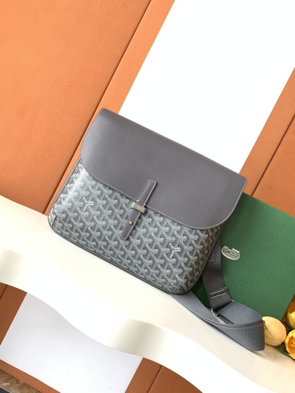 COURSIER“32*25*4CM”-005=
