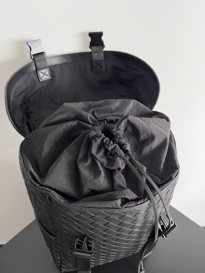 Intrecciato Flap Backpack“38*26*15CM”-0051=