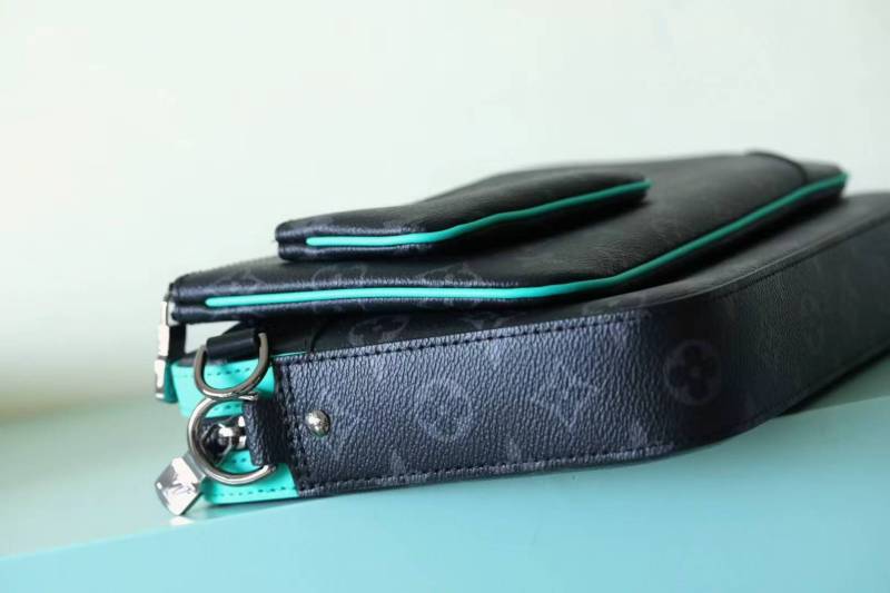 Trio Messenger  “25*18.5*7CM” 094