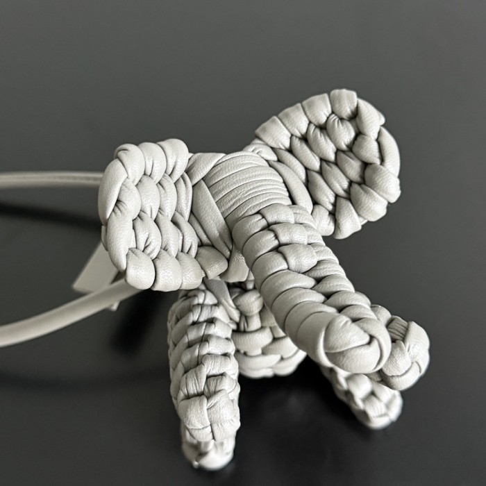 Elephant Charm -032=