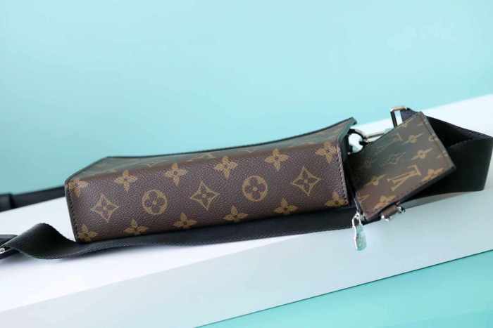 Gaston Crossbody Bag “22*14.5*4.5CM” 084
