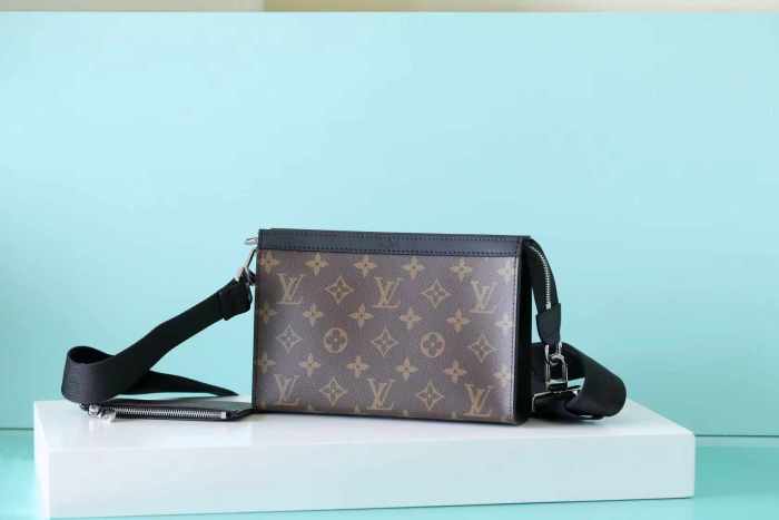 Gaston Crossbody Bag “22*14.5*4.5CM” 084