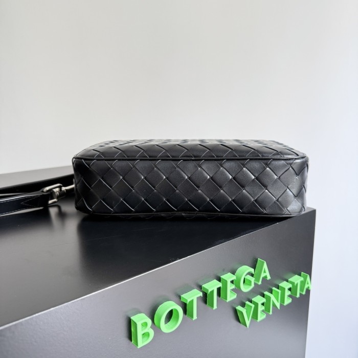 Small Intrecciato Camera Bag“24.5*15*6CM”-058=