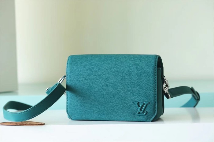 Takeoff Crossbody Bag“28*24*10CM” 035