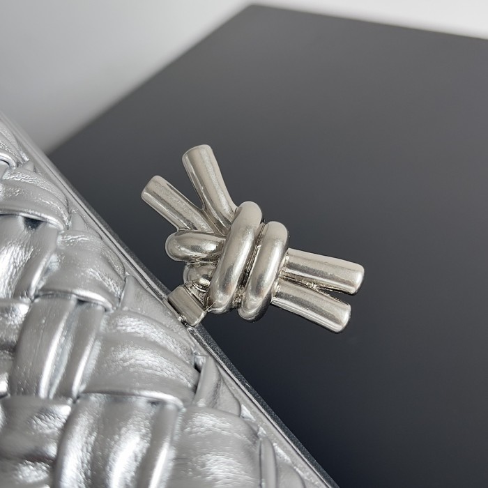 Knot“20.5*12.5*6CM”-059=