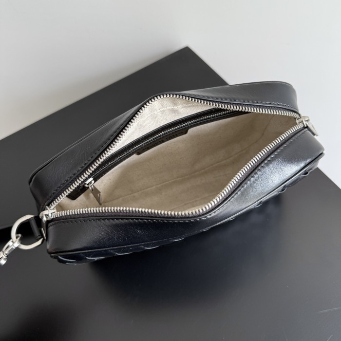 Small Intrecciato Camera Bag“24.5*15*6CM”-058=