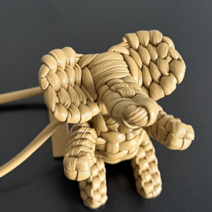 Elephant Charm -032=