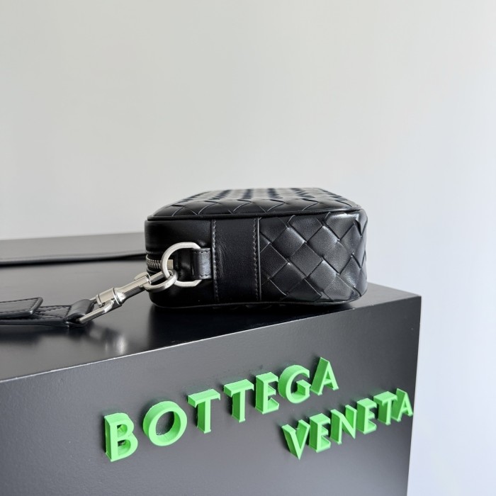 Small Intrecciato Camera Bag“24.5*15*6CM”-058=