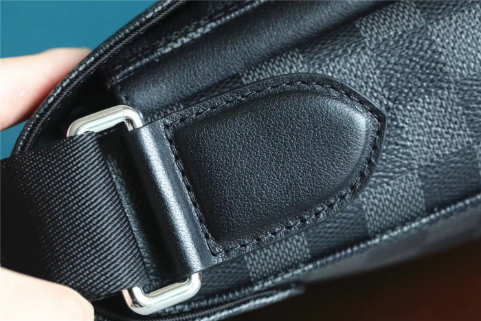 PM District Crossbody Bag “25*22*7CM” 005