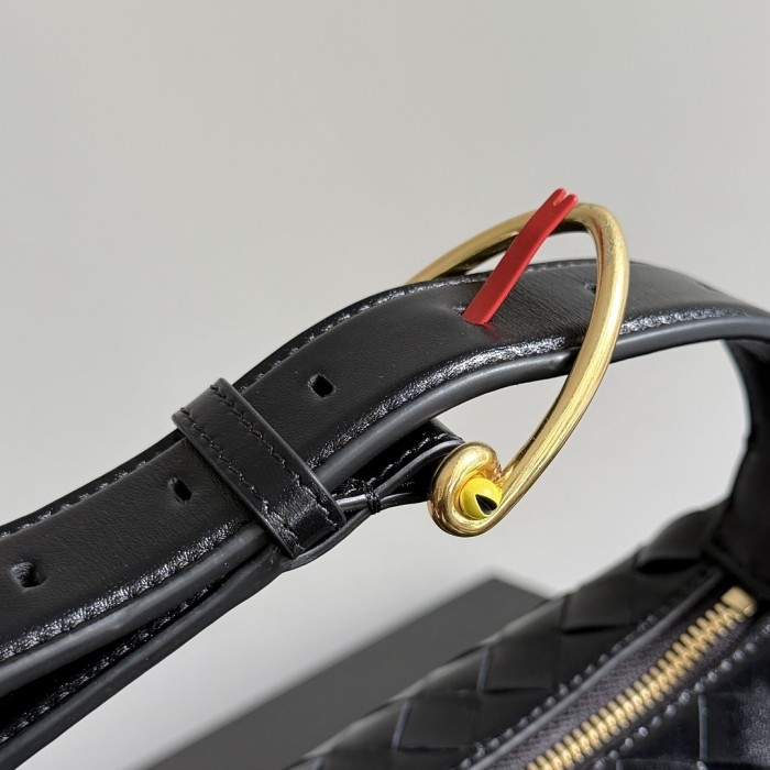 Wallace Shoulder Bag“22*13*9.5CM”-009=