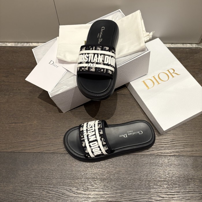 Dway SLIDES （Female）35-41=
