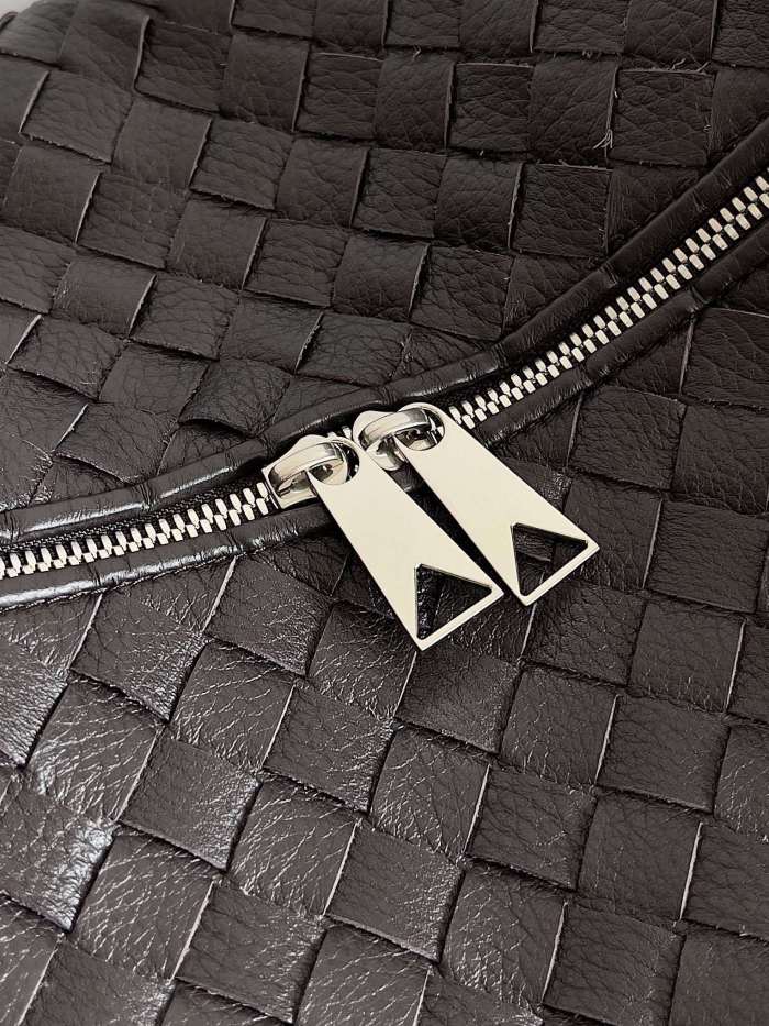Traveller Medium Intrecciato Leather Hobo Bag“44*33*9CM”-0851=