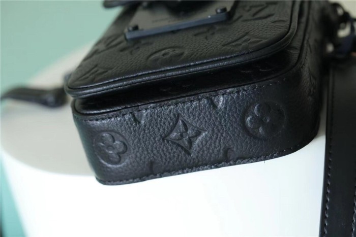 S Lock Vertical Crossbody Bag “19*12*7CM” 094