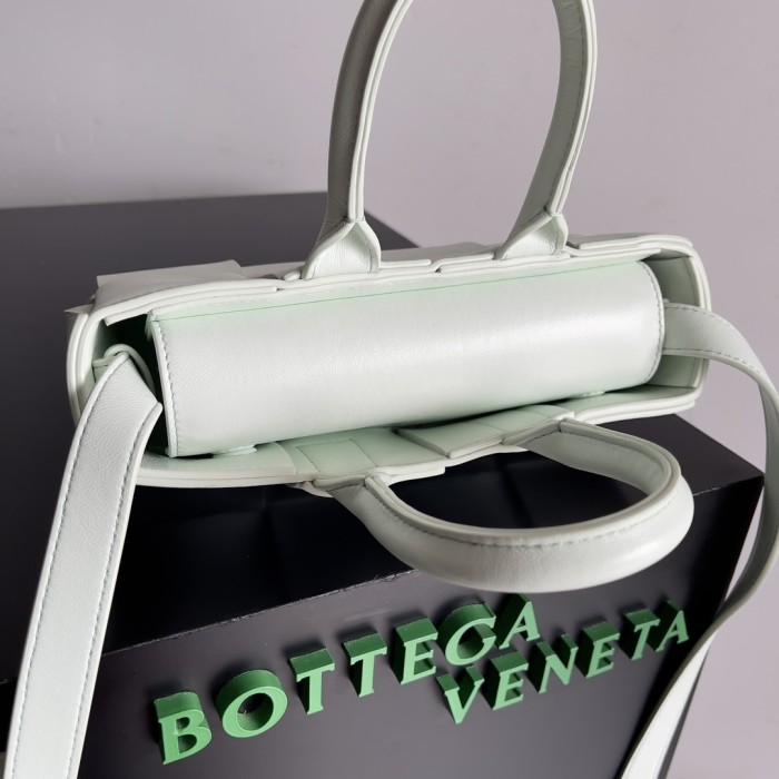 East-West Arco Tote“22*11*5.5CM”-008=