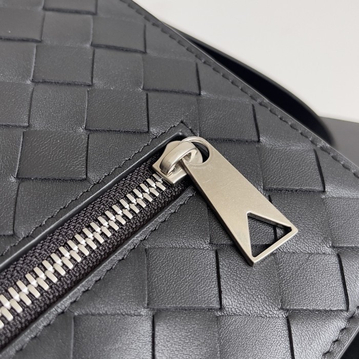 Intrecciato Document Case“32*24*3CM”-009=