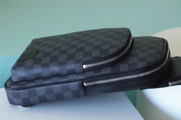 Avenue Crossbody Bag “31*20*7CM” 064