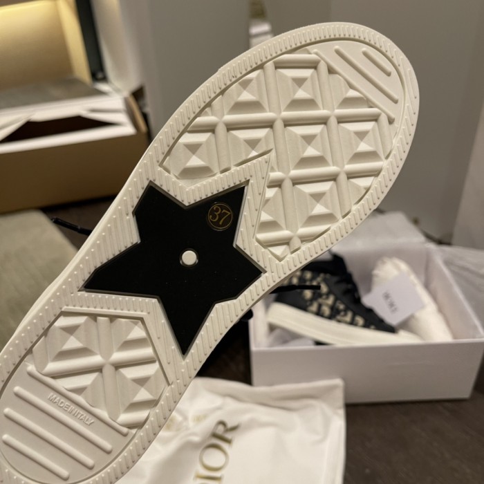 WALK'N' SNEAKER（Female）34-41=