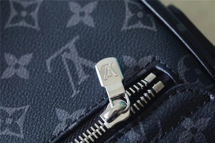 District Crossbody Bag “26*20*7CM” 005