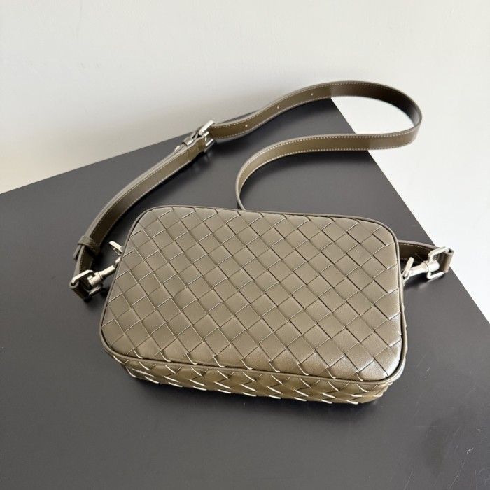 Small Intrecciato Camera Bag“24.5*15*6CM”-058=