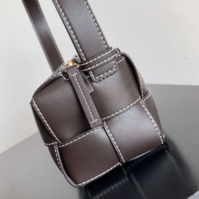 East-West Arco Tote“22*11*5.5CM”-008=