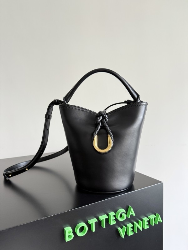 Small Liberta Bucket Bag“22*18*15CM”-037=