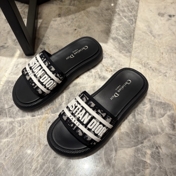 Dway SLIDES （Female）35-41=