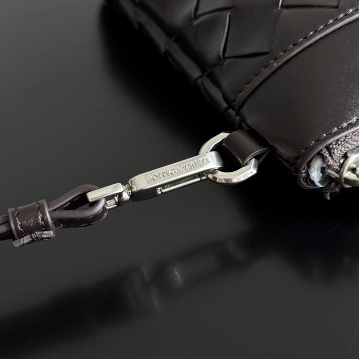Intrecciato Prism Pouch“25*17*4CM”-066=