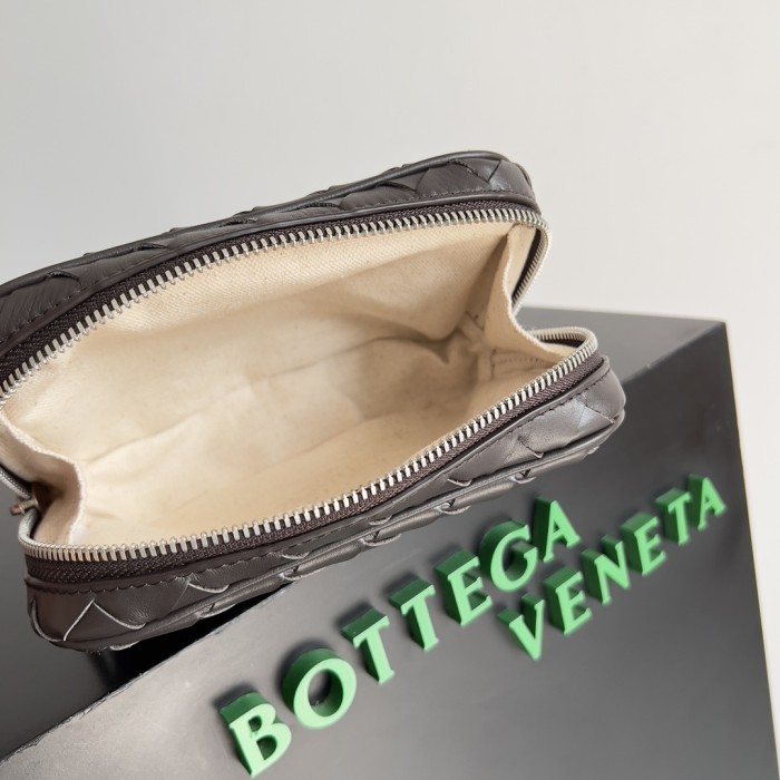 Intrecciato Pouch“16.5*11.5*3.5CM”-055=