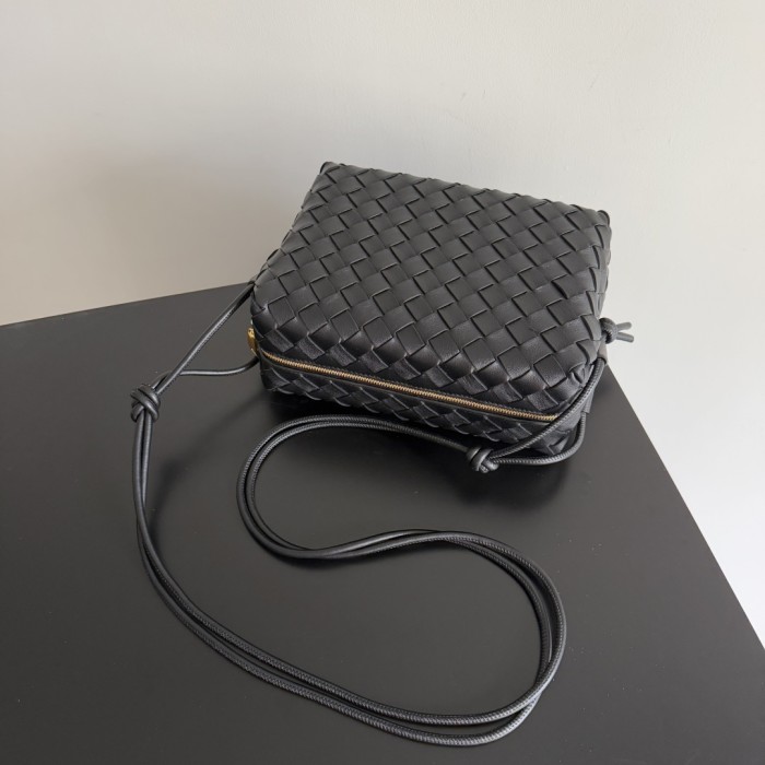 Loop Camera“22*15*8CM”-068=