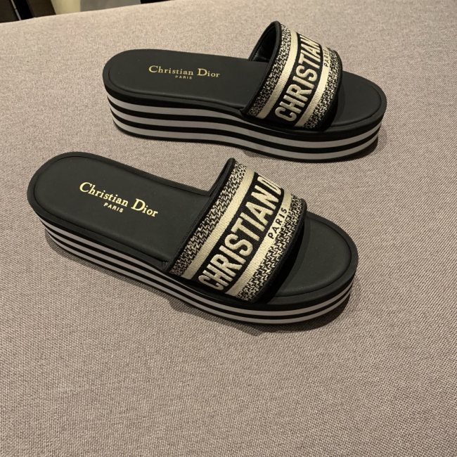 Dway SLIDES （Female）35-41=