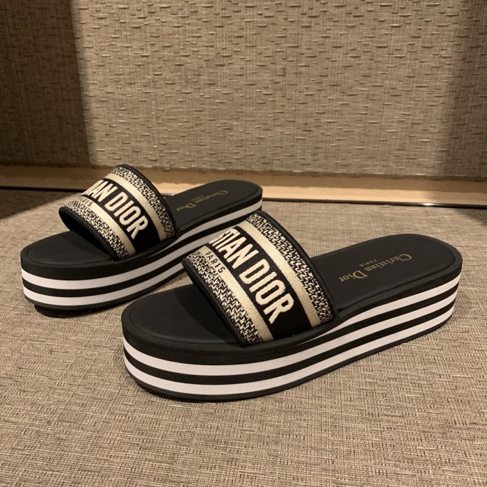 Dway SLIDES （Female）35-41=
