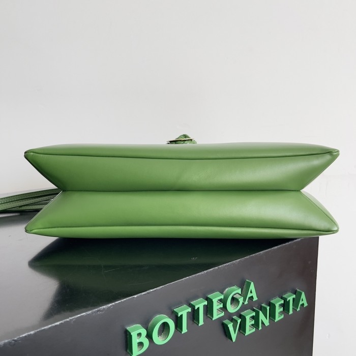 Liberta“30*20*8CM”-057=