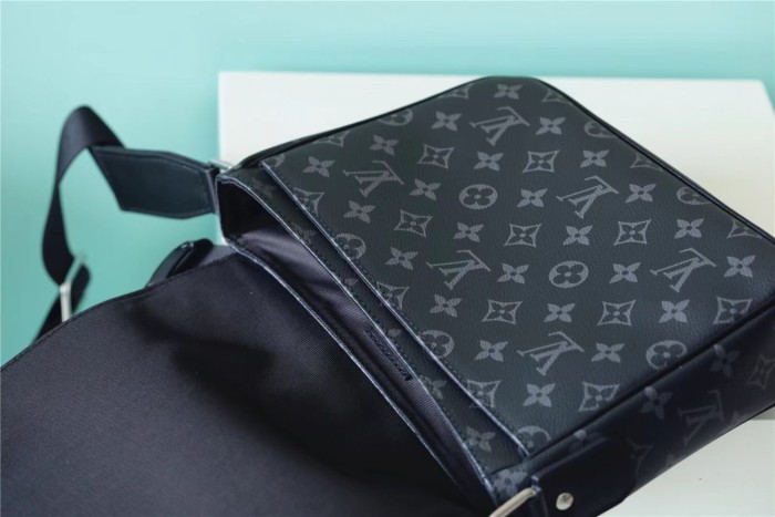 District Crossbody Bag “26*20*7CM” 005
