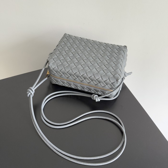 Loop Camera“22*15*8CM”-068=