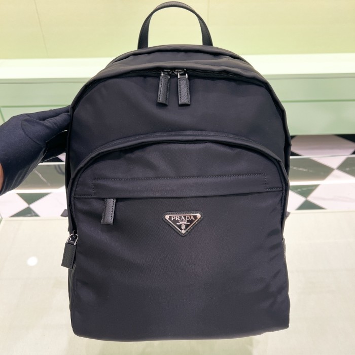 Re-Nylon and Saffiano leather backpack“43.5*31*20CM”-089=