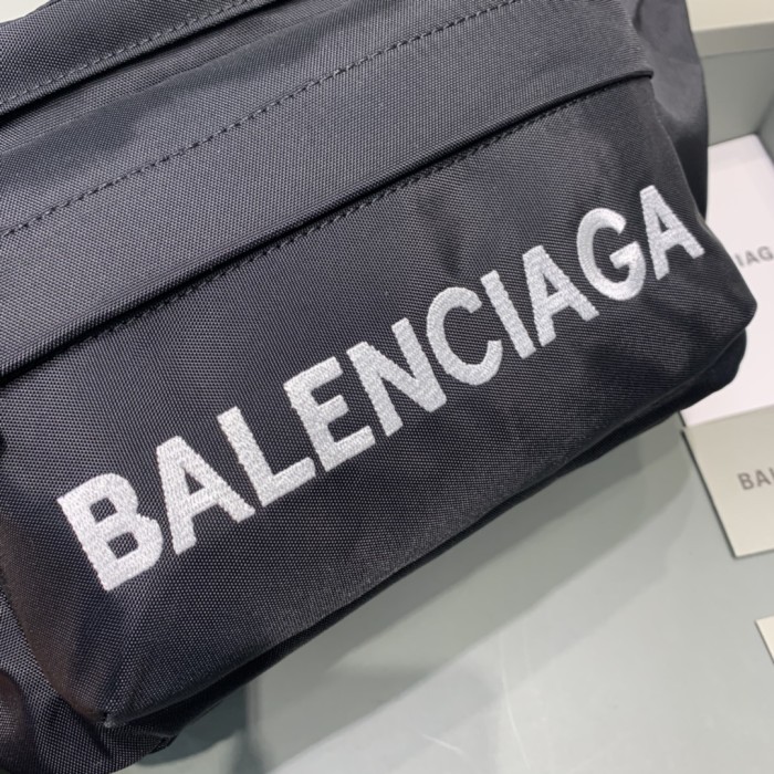 Wheel Logo Chest Bag“23*20*5CM”-062=