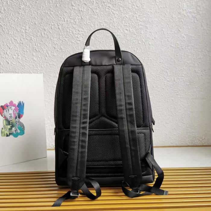 Re-Nylon And Saffiano Leather Backpack“43.5*31*20CM”-055=