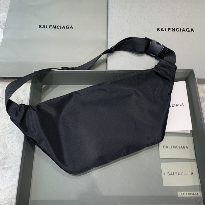 Wheel Logo Chest Bag“23*20*5CM”-062=