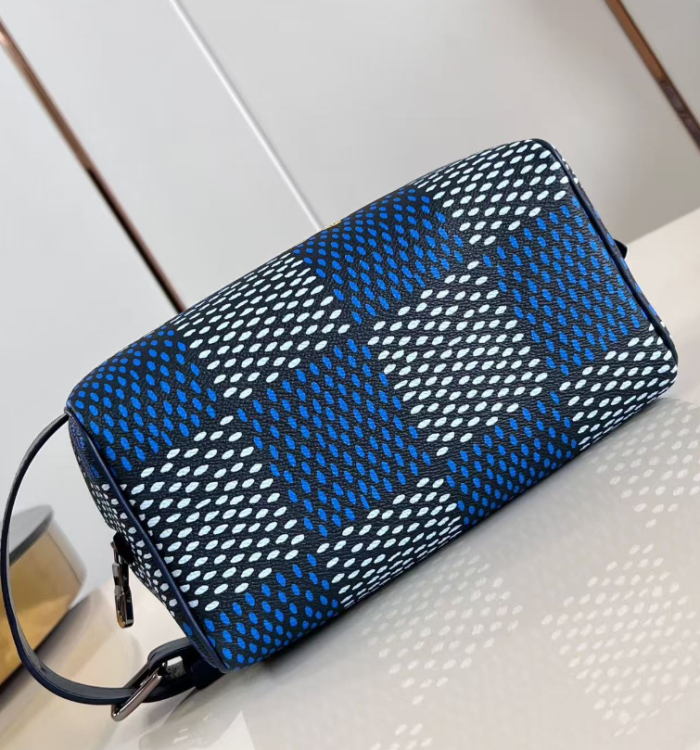 Dopp Kit Locker “22*12*12CM” 053