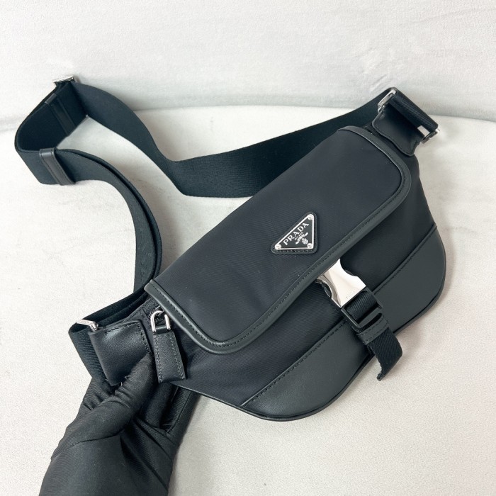 Leather-Trim Belt Bag“18*15*5CM”-086=